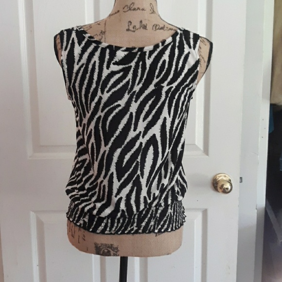 Zebra blouse - Picture 3 of 8